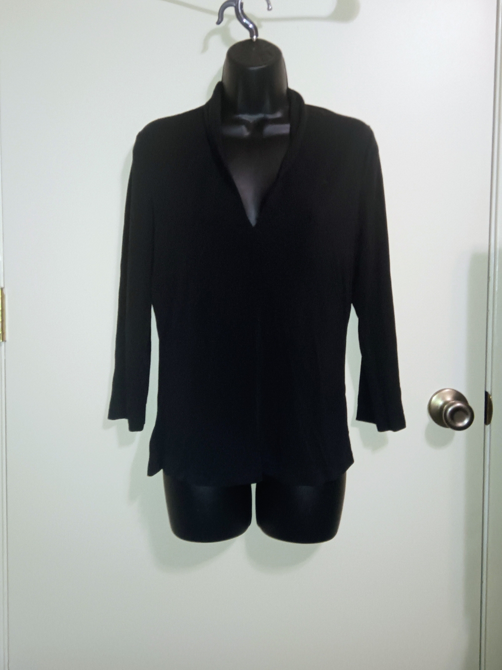 Saks Fifth Avenue Black V-Neck Tunic Top